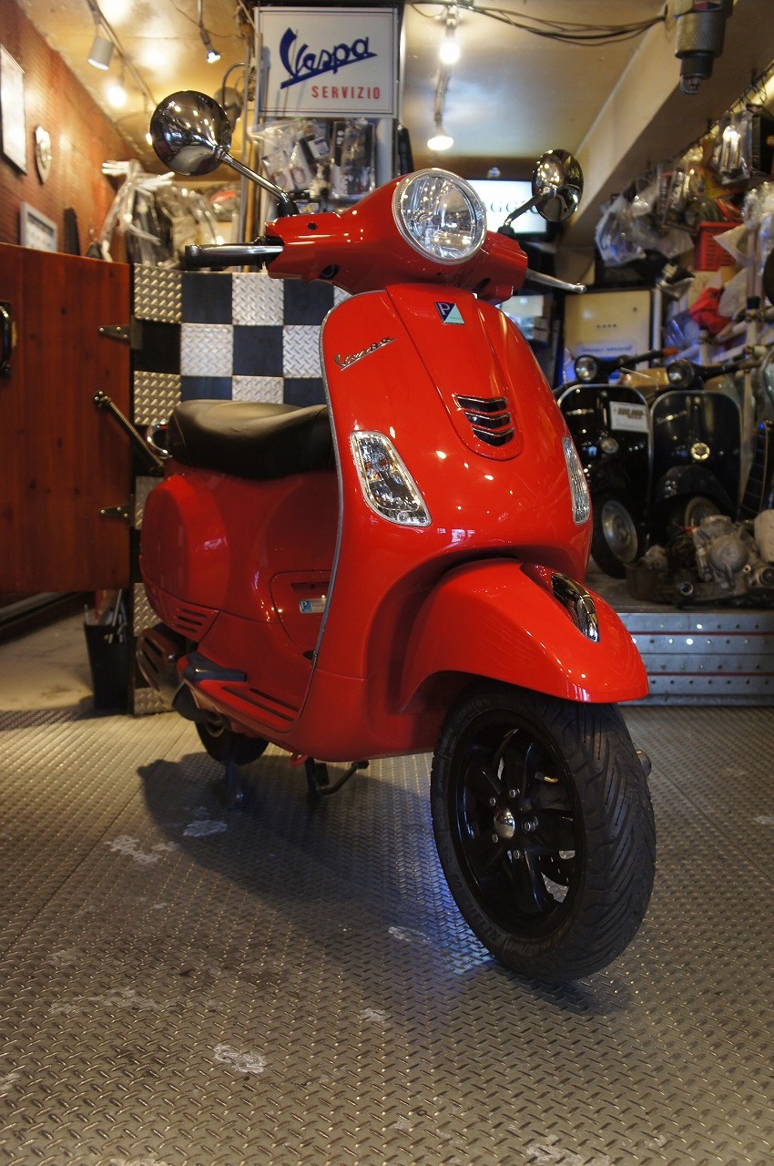 Vespa LX125i-get