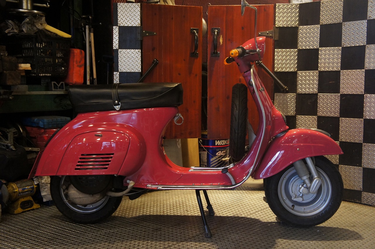 Vespa 100