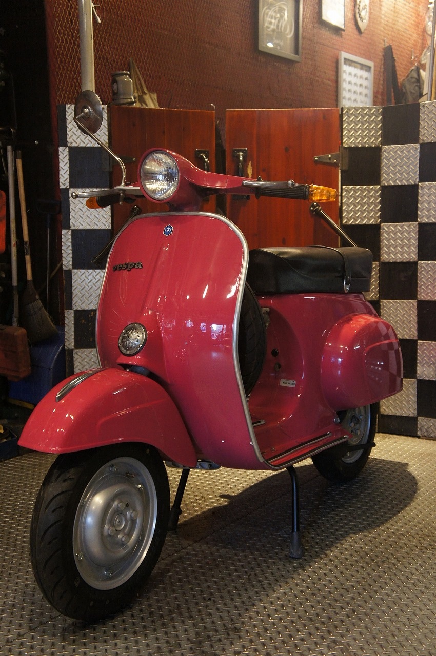 Vespa 100