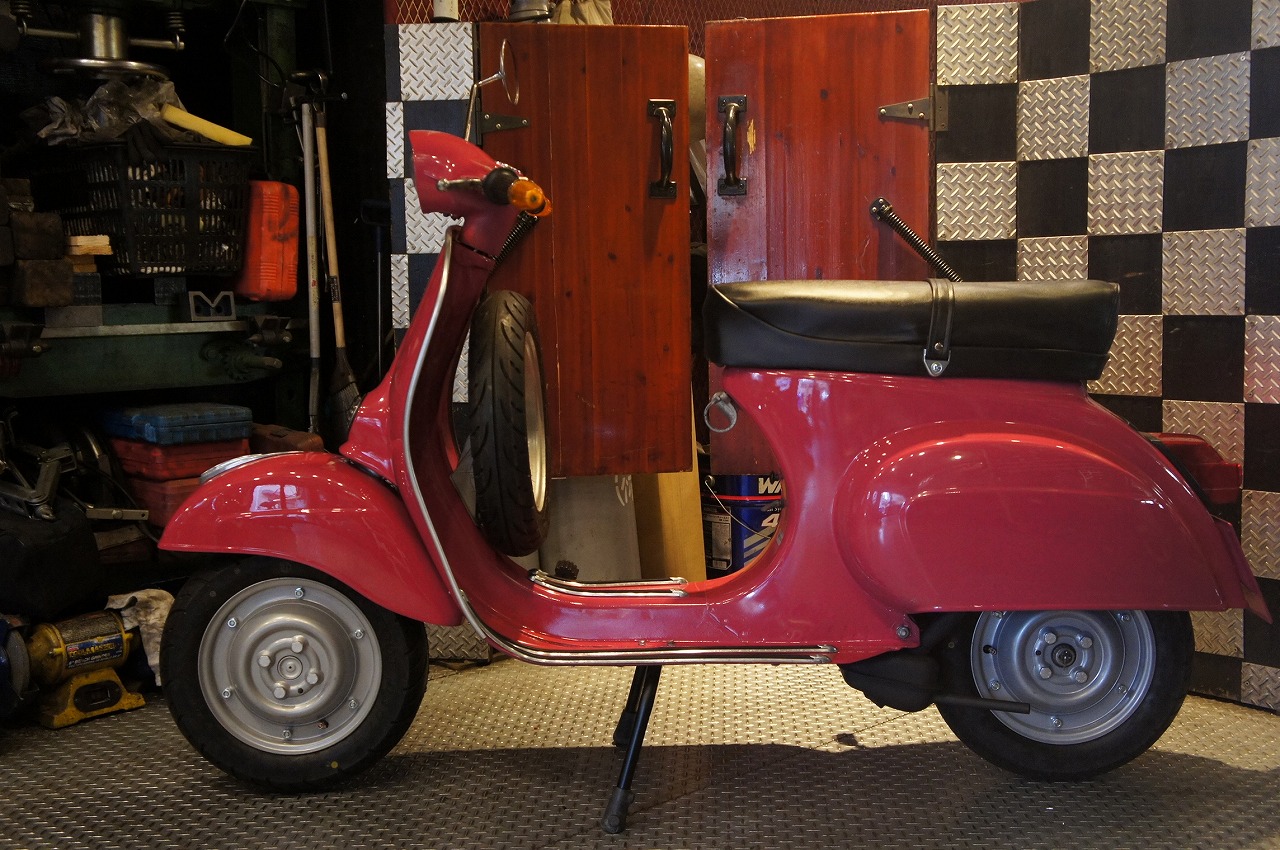 Vespa 100
