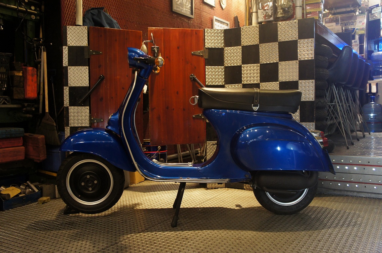Vespa 100