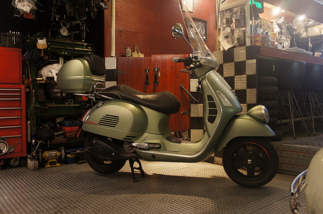 Vespa Seigiorni-1