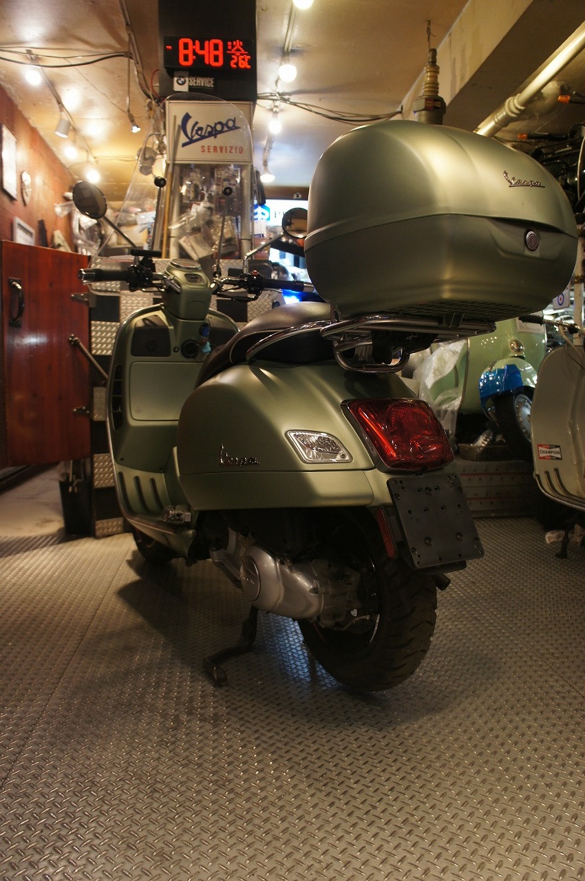Vespa Seigiorni-1