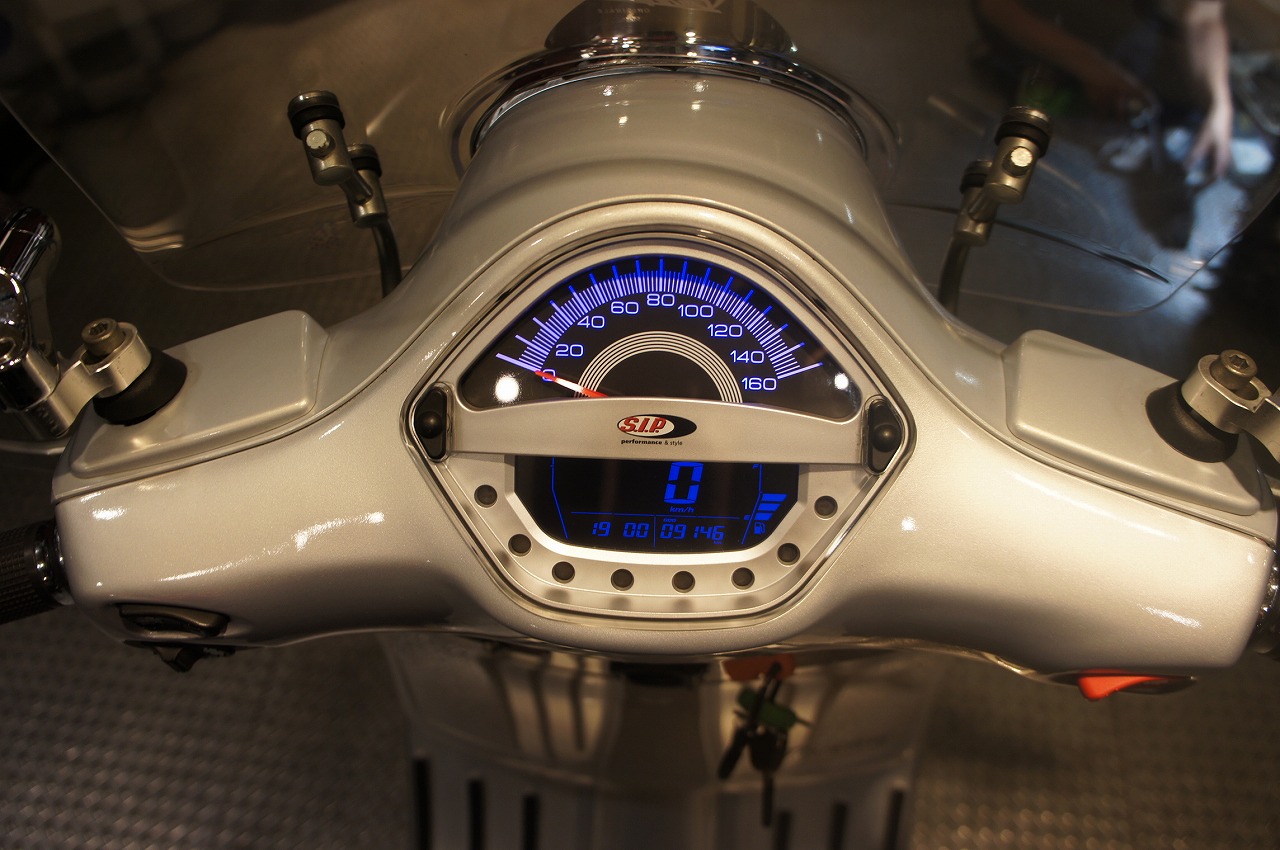 Vespa GTS300Touring
