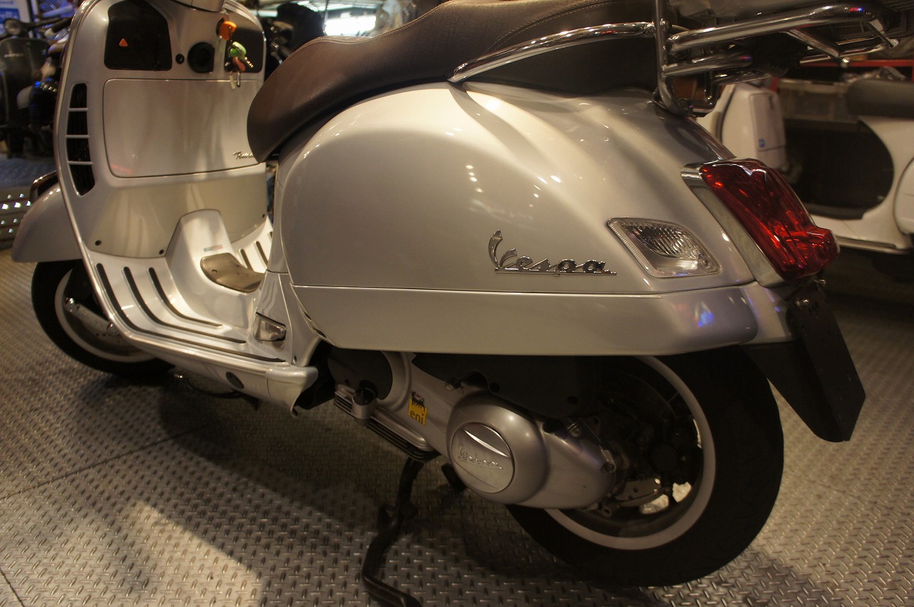 Vespa GTS300Touring