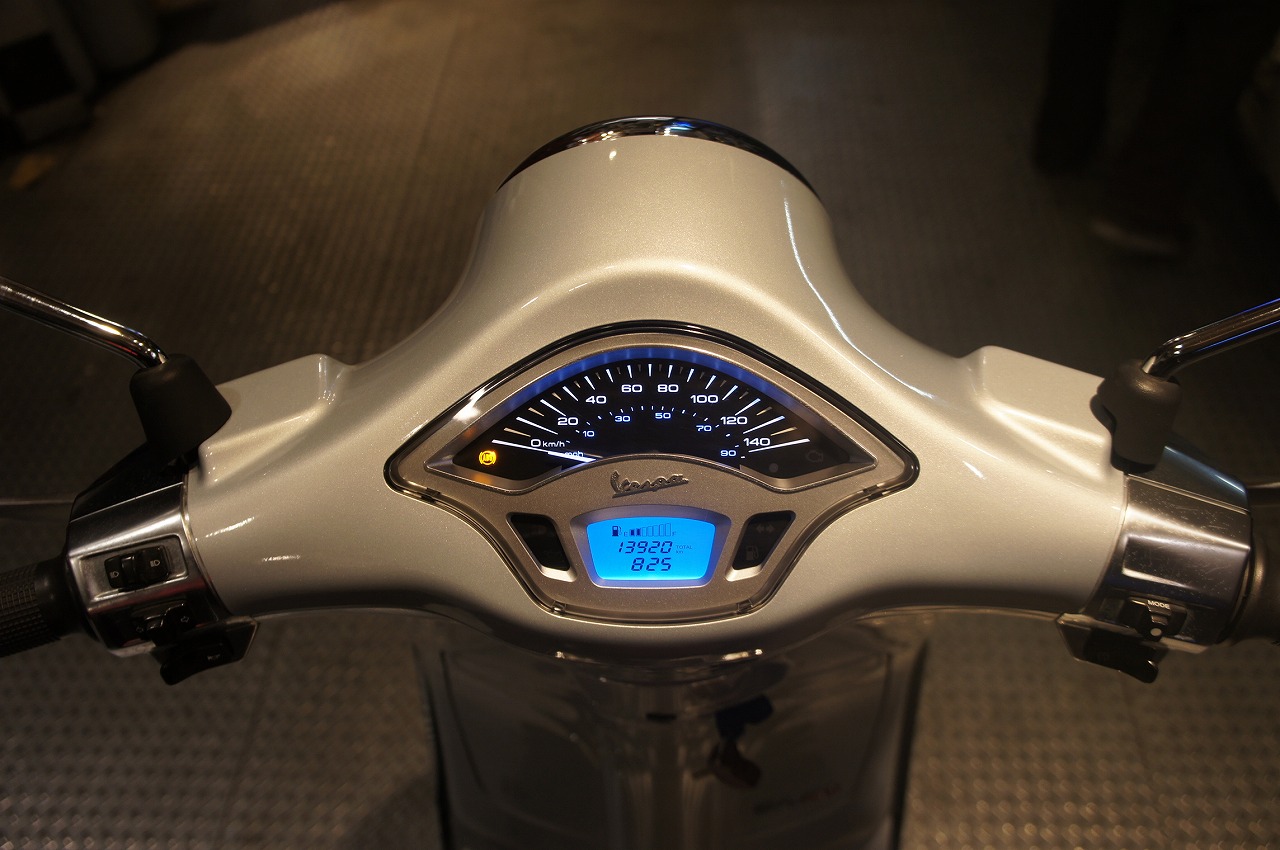 Vespa Primavera125ABS-i-get