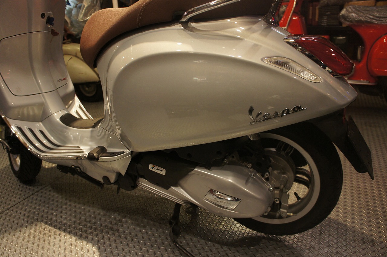 Vespa Primavera125ABS-i-get
