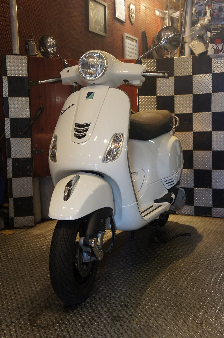 Vespa LX125i-get