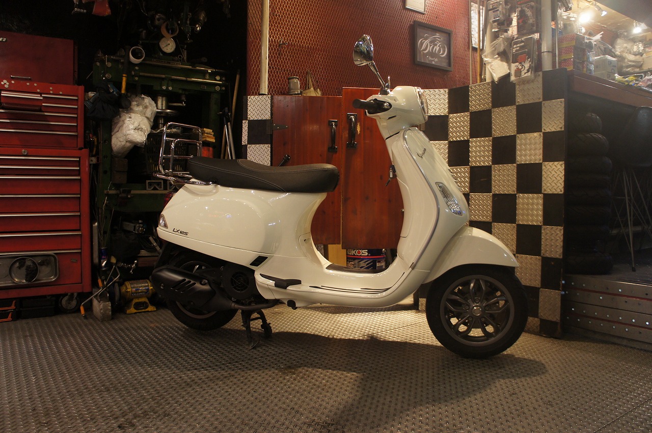 Vespa LX125i-get