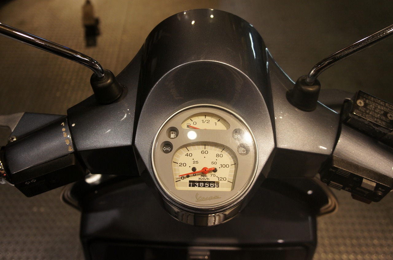 Vespa PX150euro3