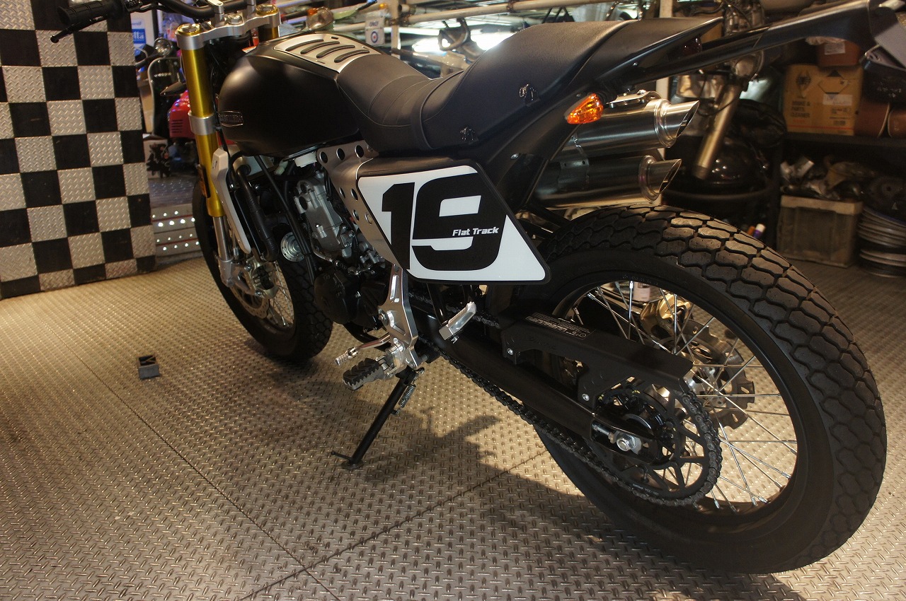 FANTIC　CABALLERO FlatTrack250